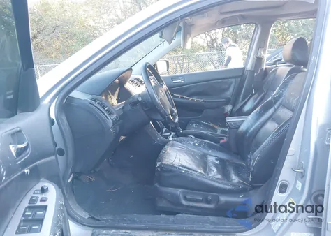 2003 Honda Accord 2.4 Ex z USA, uszkodzony, nr VIN 1HGCM55643A093214